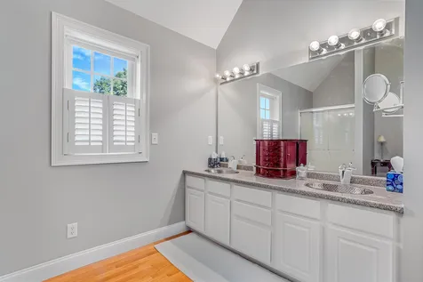 50 Overton Road Windham NH 03087