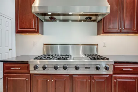 50 Overton Road Windham NH 03087