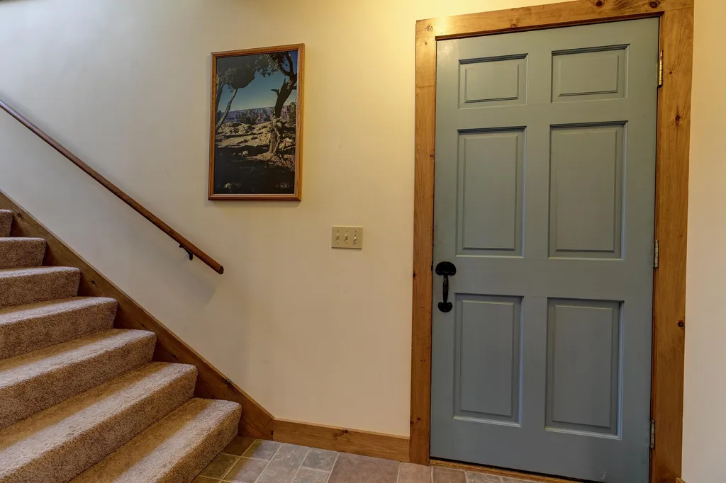 534 Bunker Road New London NH 03257