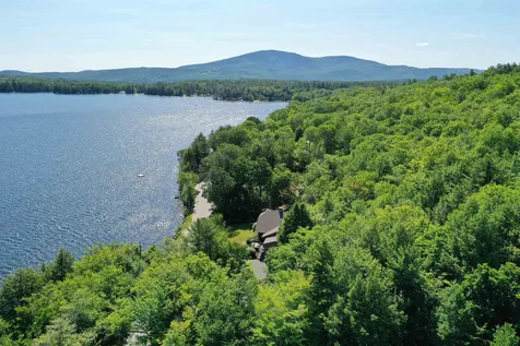 534 Bunker Road New London NH 03257