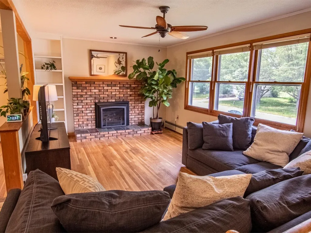 182 Lindale Drive Colchester VT 05446