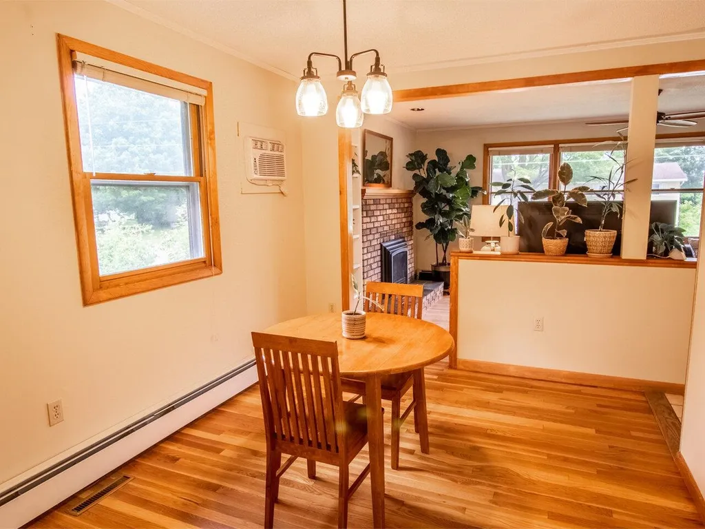 182 Lindale Drive Colchester VT 05446