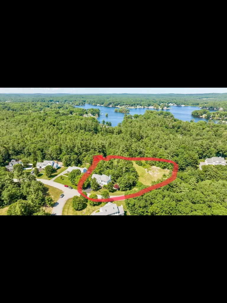 12 Artemis Road Salem NH 03079