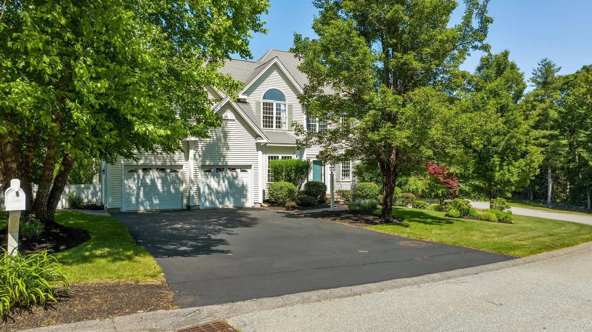 12 Artemis Road Salem NH 03079