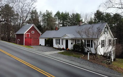1711 Route 5 South Barnet VT 05821