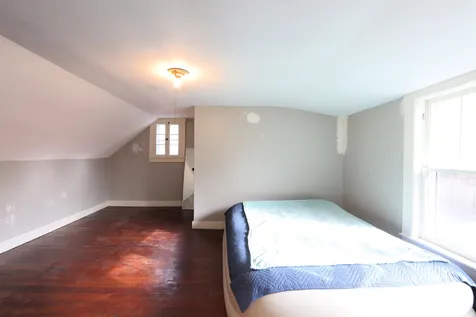 1711 Route 5 South Barnet VT 05821
