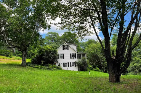 1711 Route 5 South Barnet VT 05821
