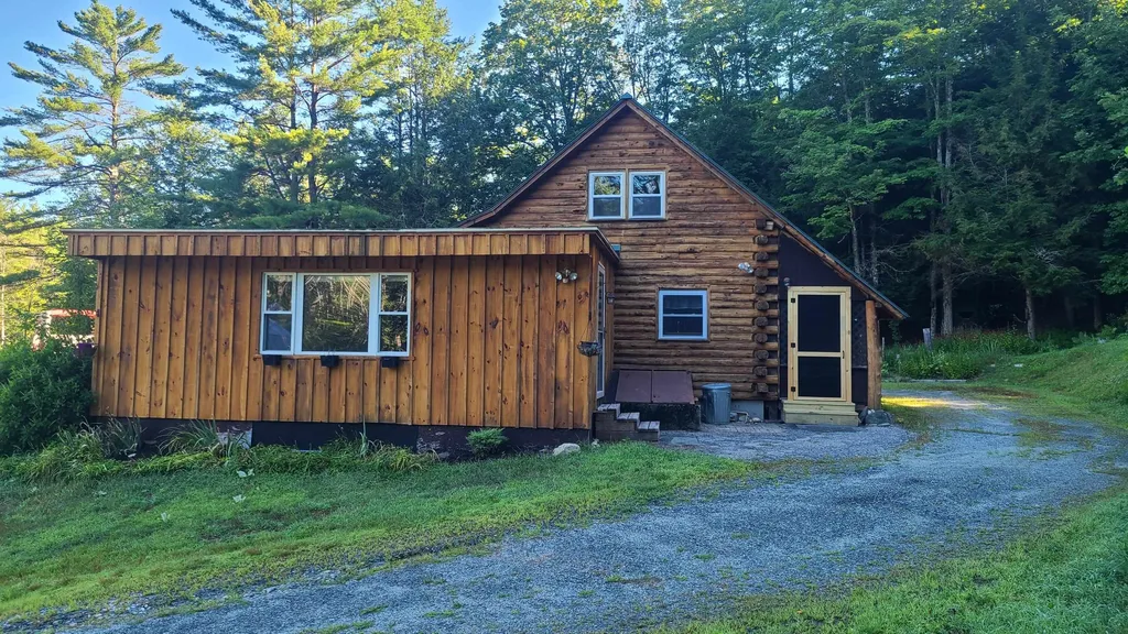 853 Nh Route 120 Cornish NH 03745