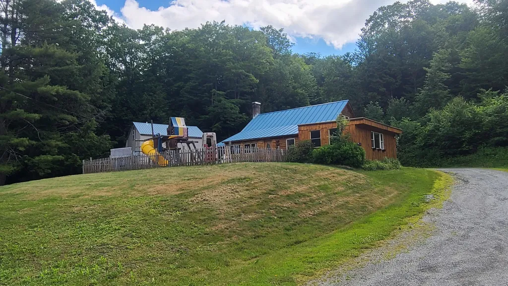 853 Nh Route 120 Cornish NH 03745