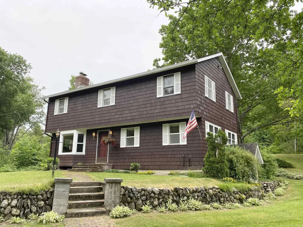 1049 Vt Route 244 Fairlee VT 05045