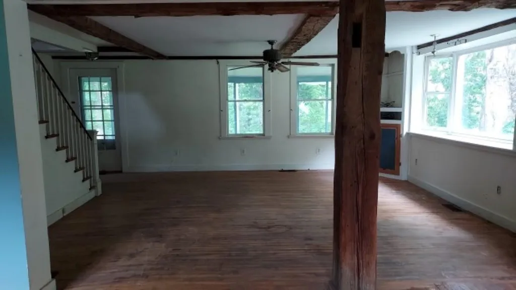 272 Old Newport Road Claremont NH 03743