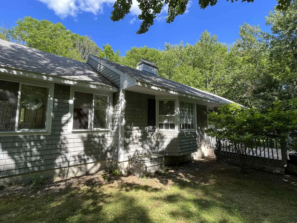 4 Jiminy Drive Wolfeboro NH MLS 4917185