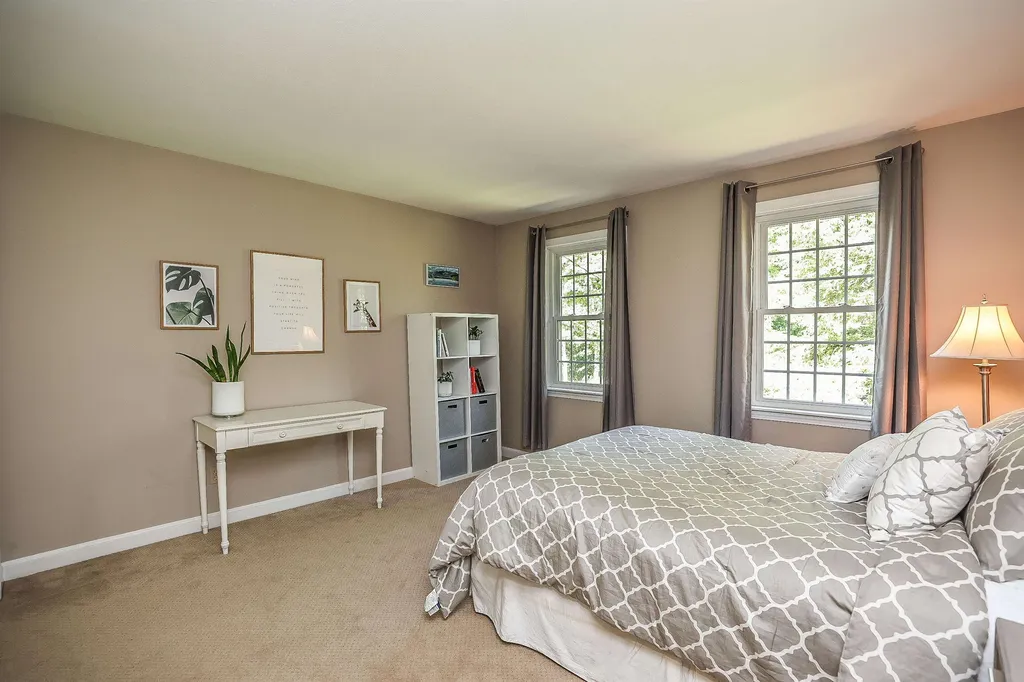1 Fieldstone Drive Bedford NH 03110