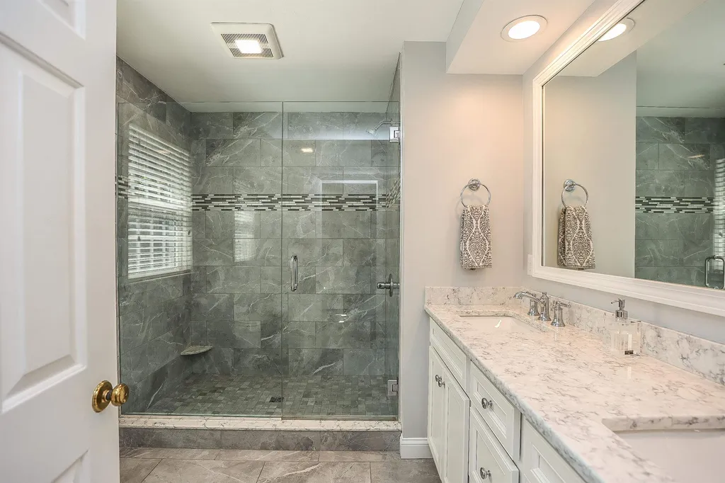 1 Fieldstone Drive Bedford NH 03110