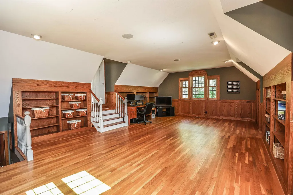 1 Fieldstone Drive Bedford NH 03110