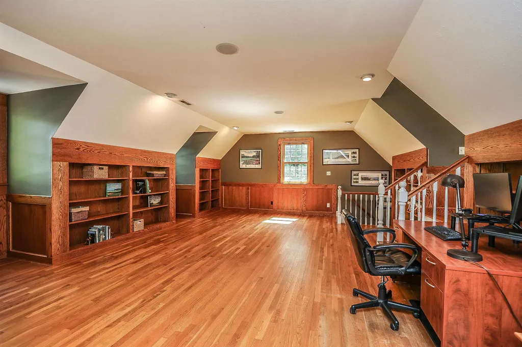1 Fieldstone Drive Bedford NH 03110