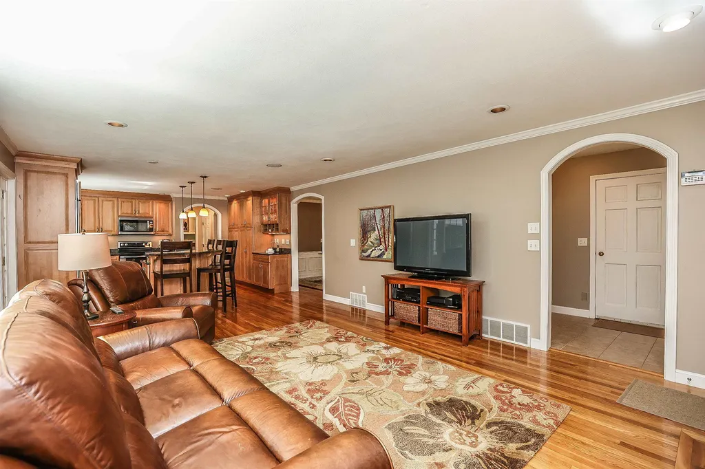 1 Fieldstone Drive Bedford NH 03110