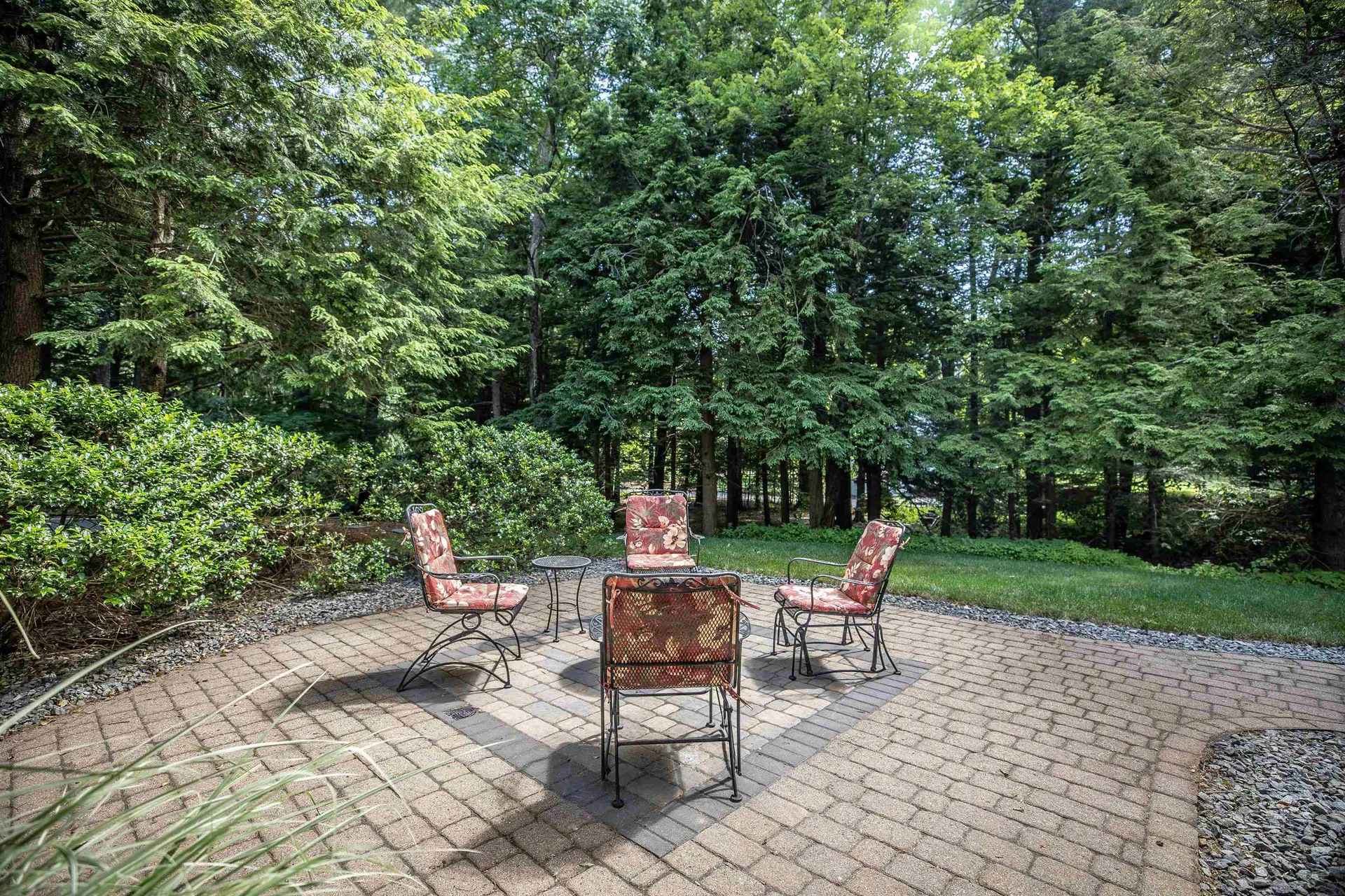 1 Fieldstone Drive Bedford NH 03110