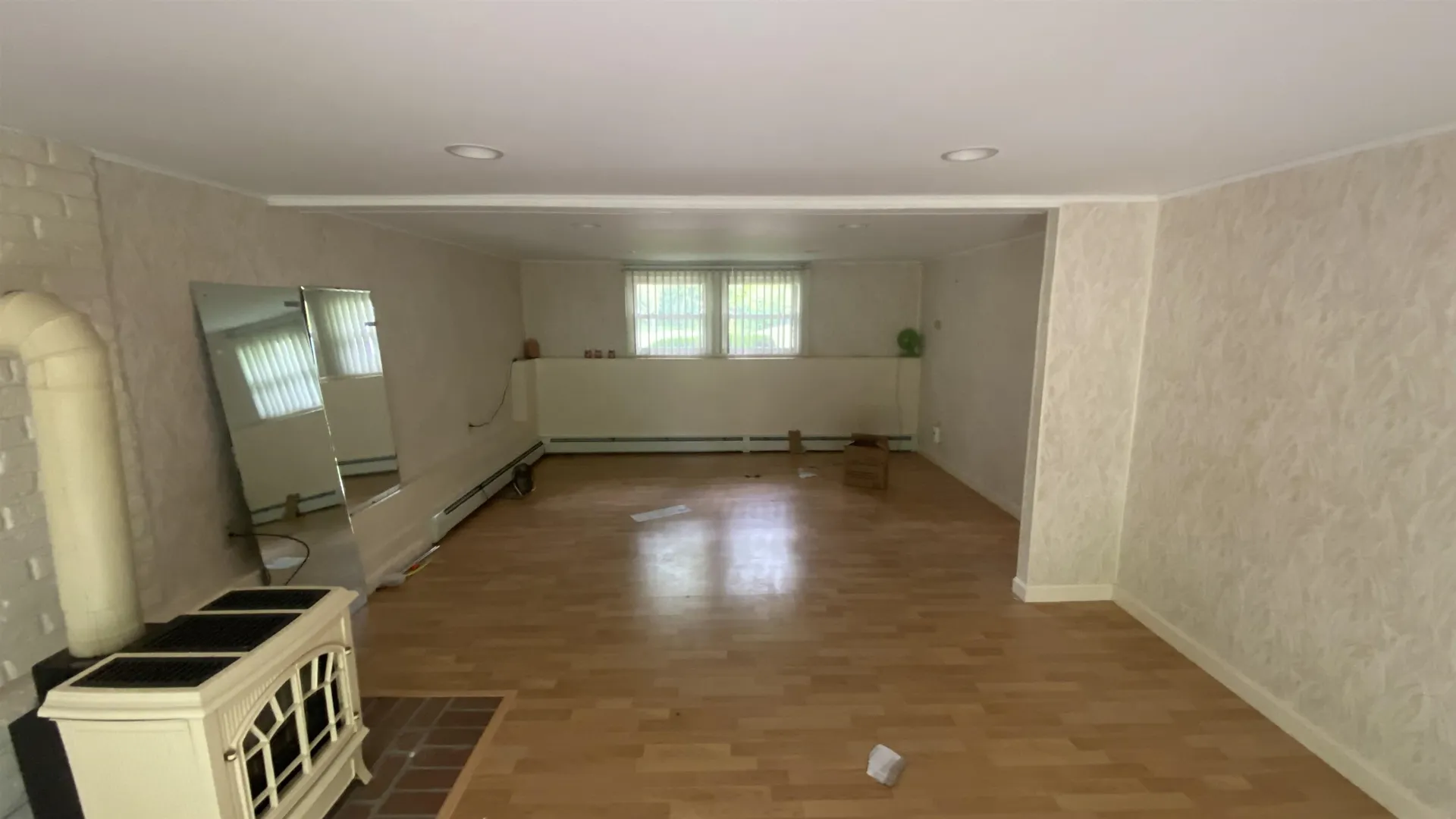 32 Bradford Drive Salem NH 03079