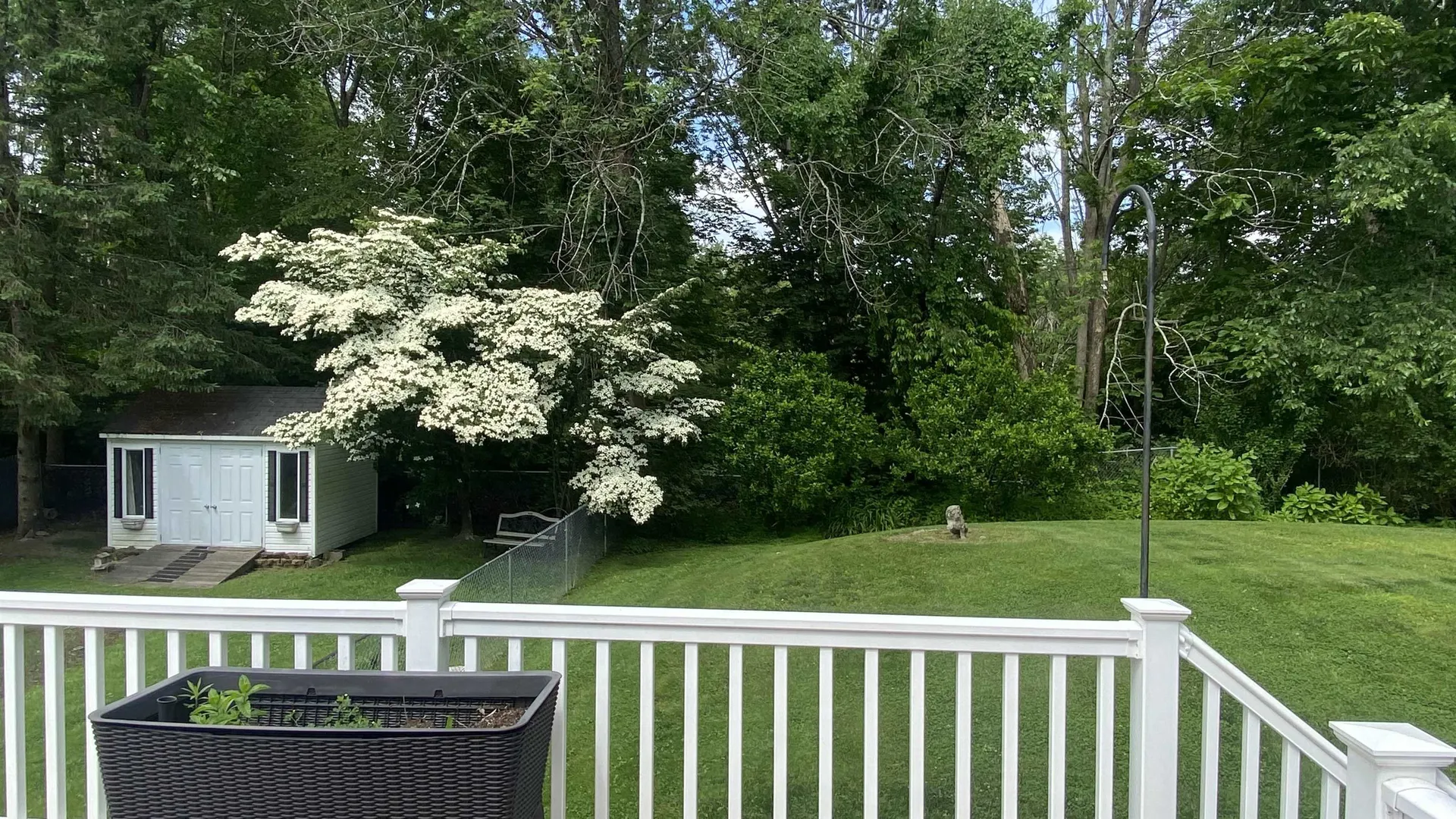 32 Bradford Drive Salem NH 03079