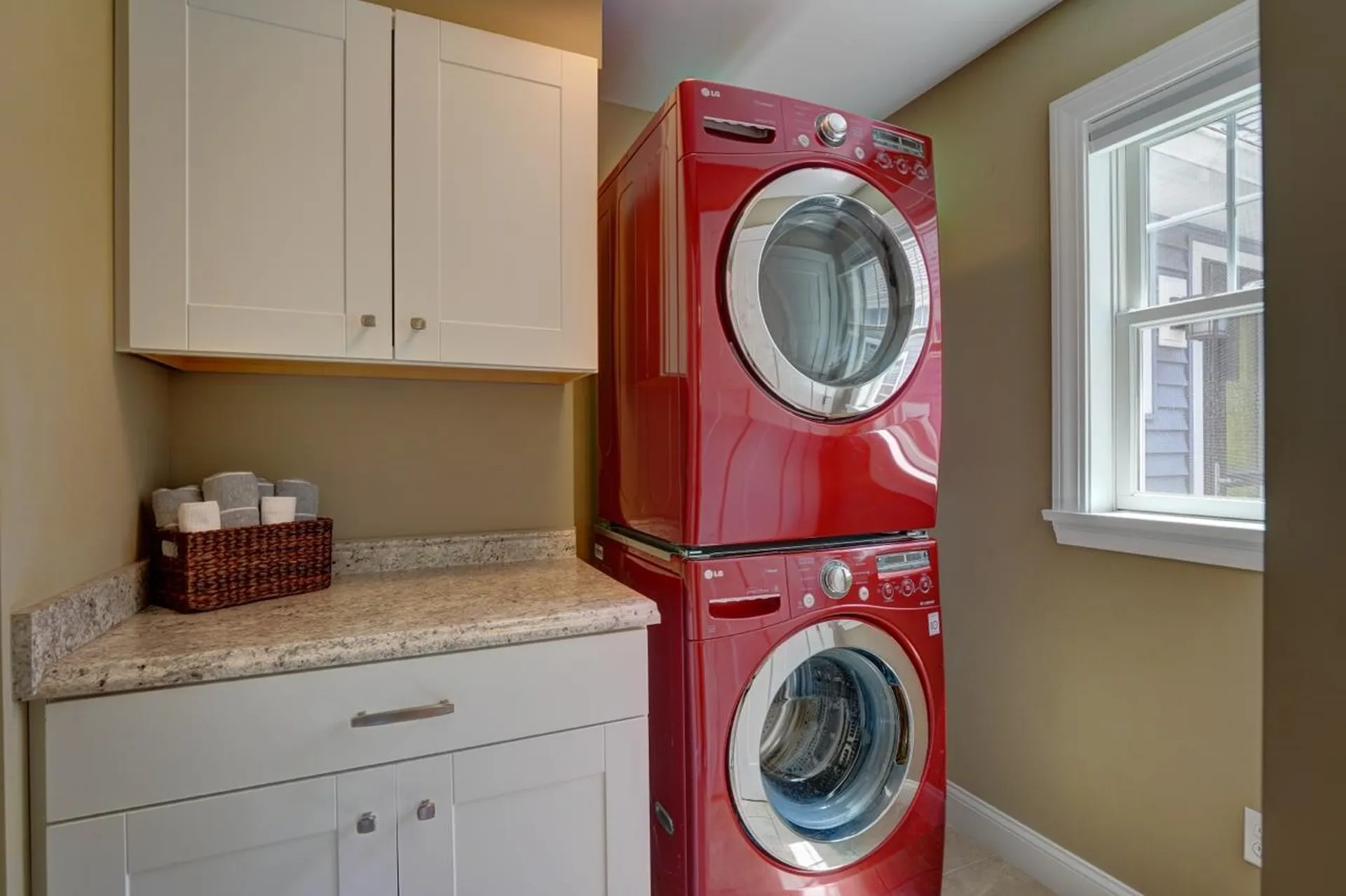 110 Clinton Street Portsmouth NH 03801