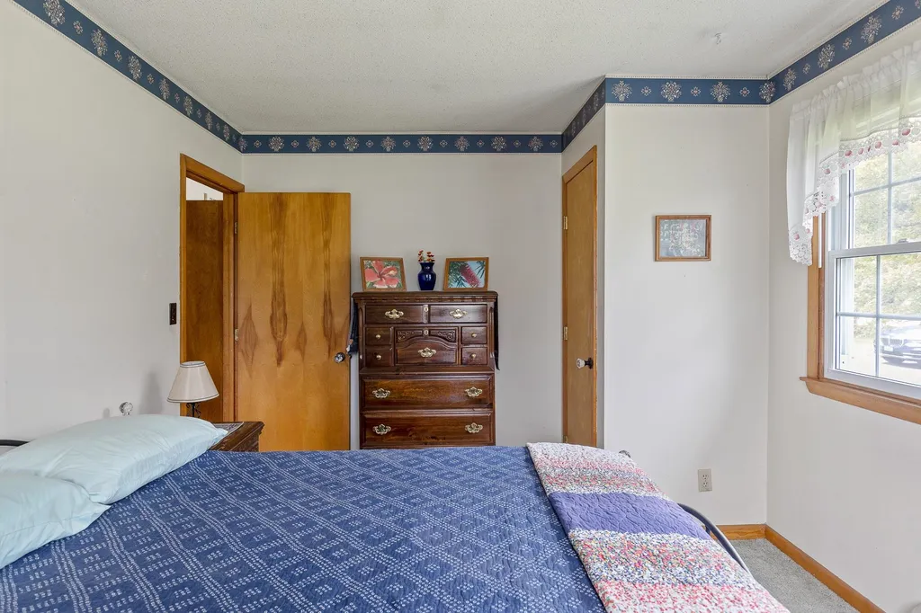15 Packard Road Jericho VT 05465