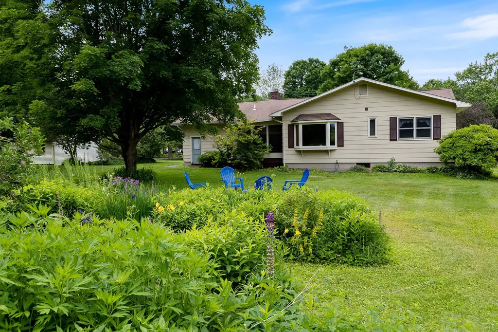 15 Packard Road Jericho VT 05465