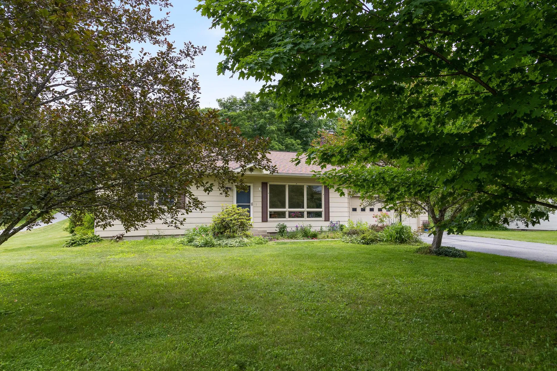 15 Packard Road Jericho VT 05465