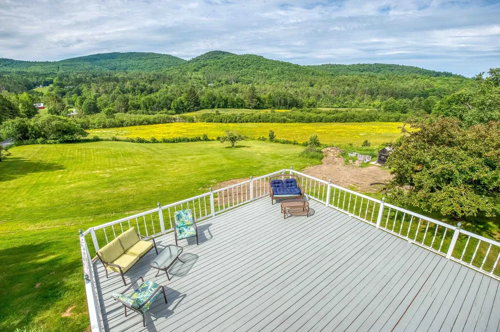 120 Center Hill Road Landaff NH 03585