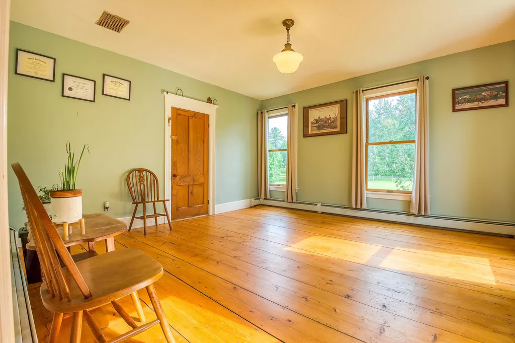120 Center Hill Road Landaff NH 03585