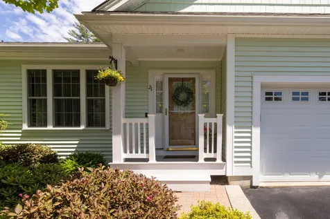 21 Melody Terrace Dover NH 03820