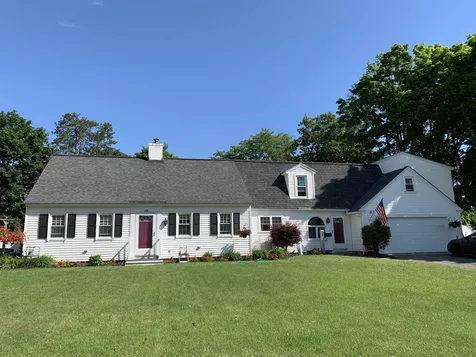 149 Fieldcrest Road Manchester NH 03102