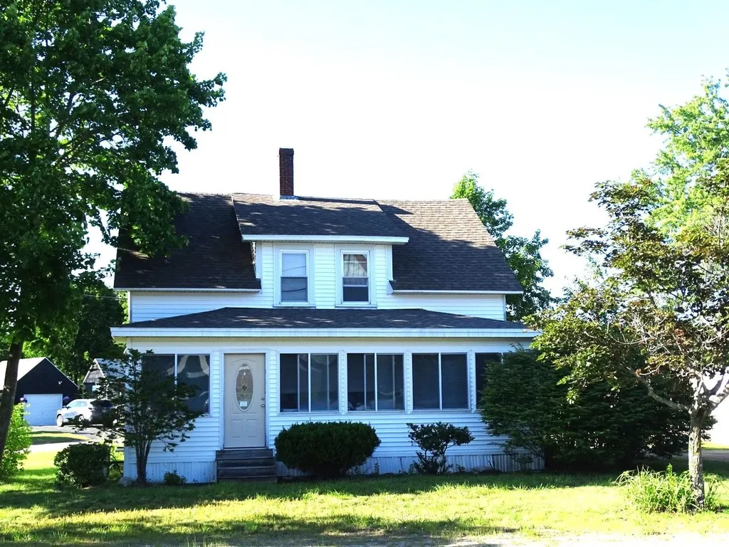 85 West High Street Somersworth NH 03878