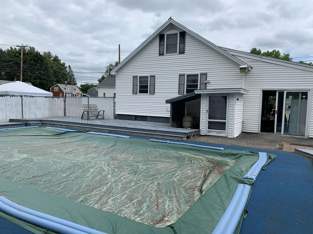 18 Haig Street Rochester NH 03867