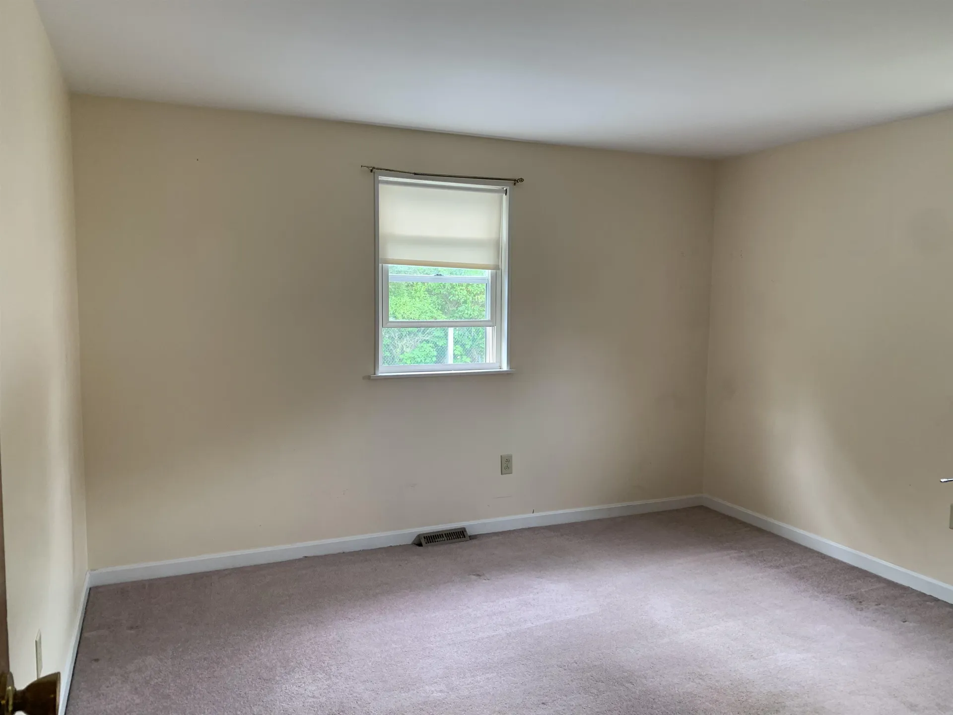 18 Haig Street Rochester NH 03867