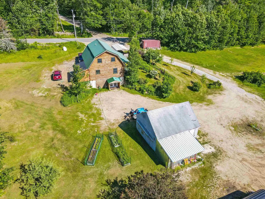 87 Red Oak Hill Road Wentworth NH 03282