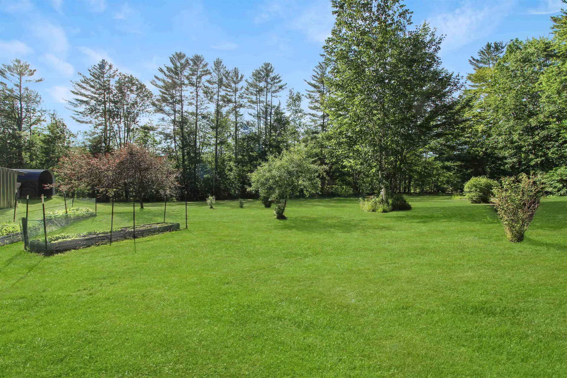 87 Red Oak Hill Road Wentworth NH 03282