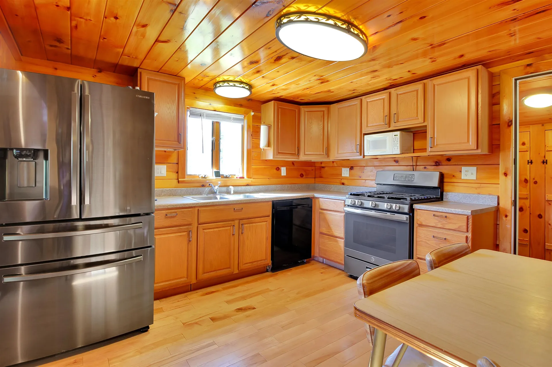 87 Red Oak Hill Road Wentworth NH 03282