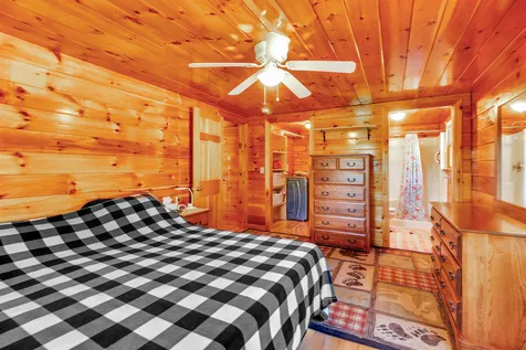 87 Red Oak Hill Road Wentworth NH 03282