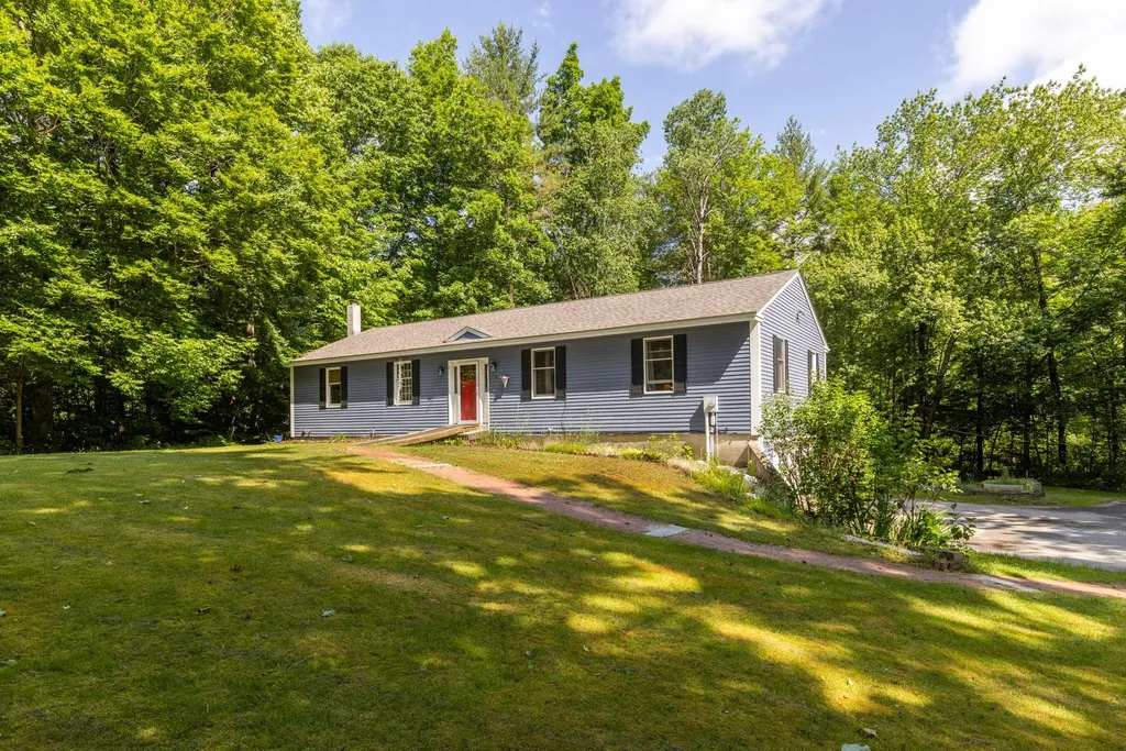 5 Dogtown Road Exeter NH 03833