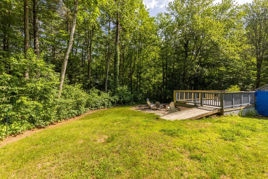 5 Dogtown Road Exeter NH 03833