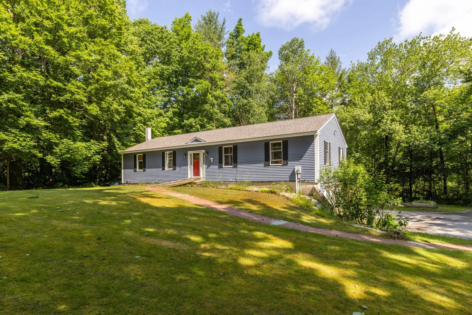 5 Dogtown Road Exeter NH 03833