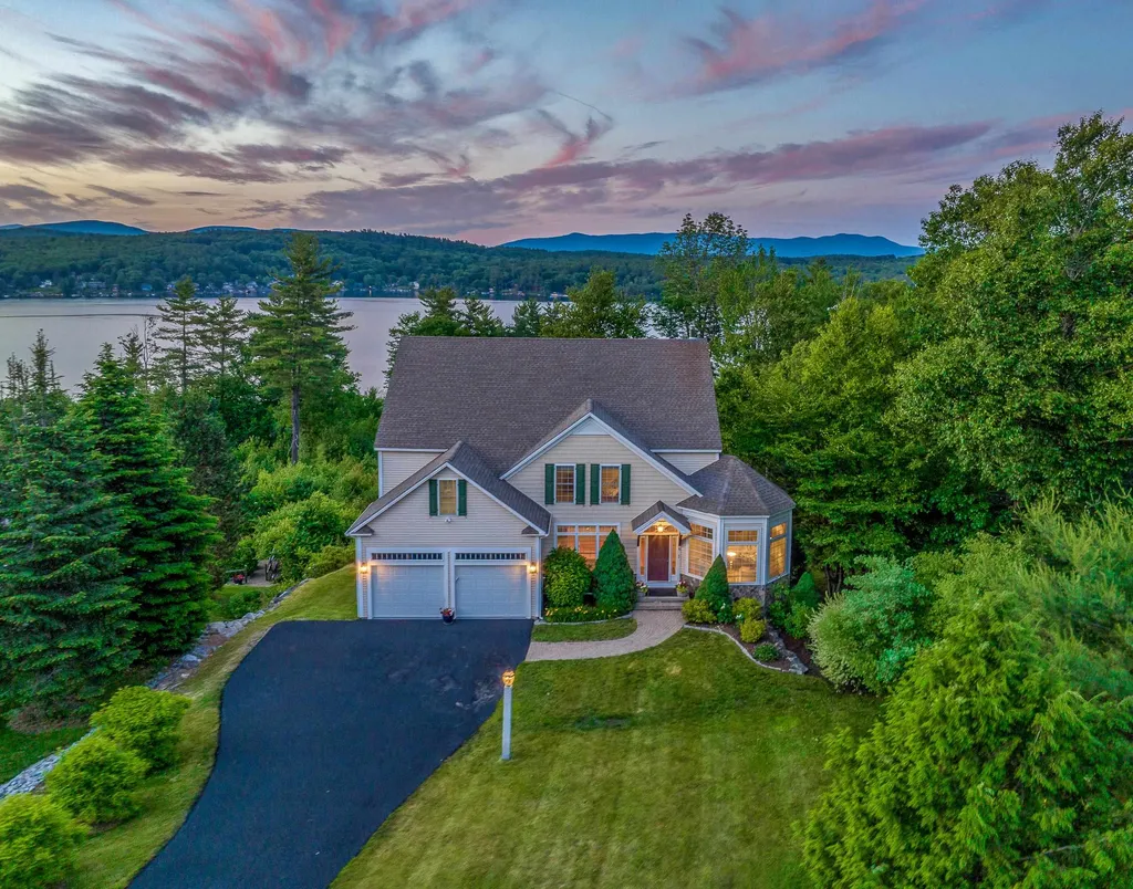 10 Bay Ridge Drive Meredith NH 03253