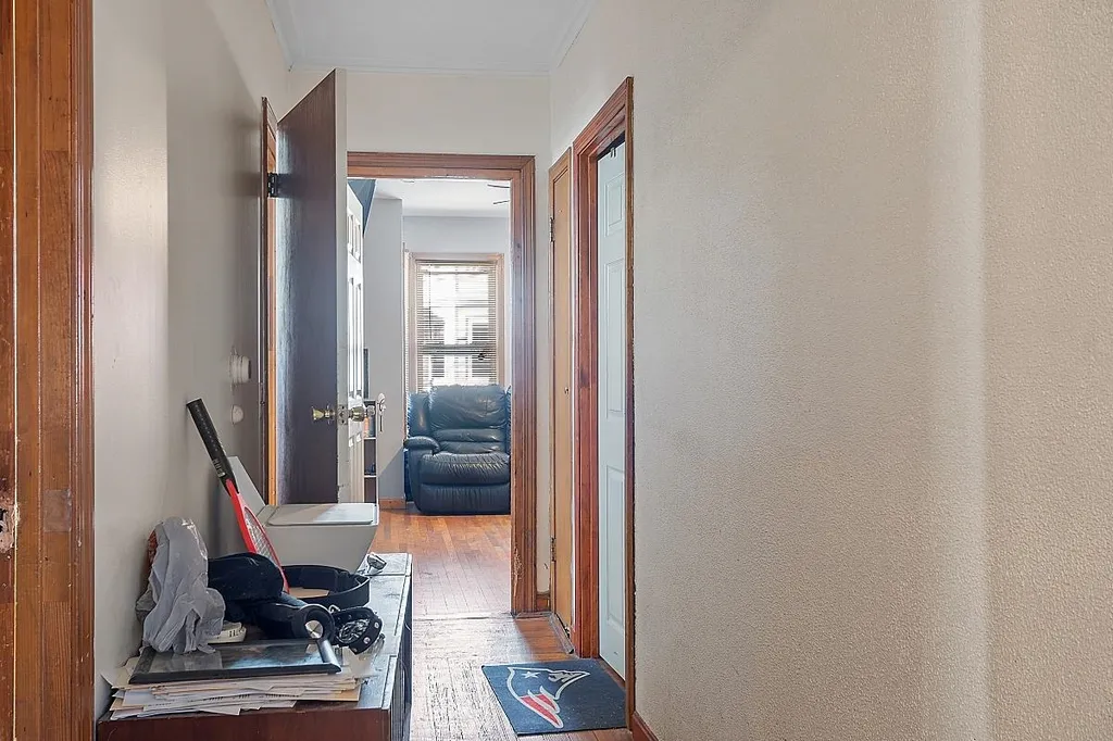 8 Congress Street Lynn MA 01904