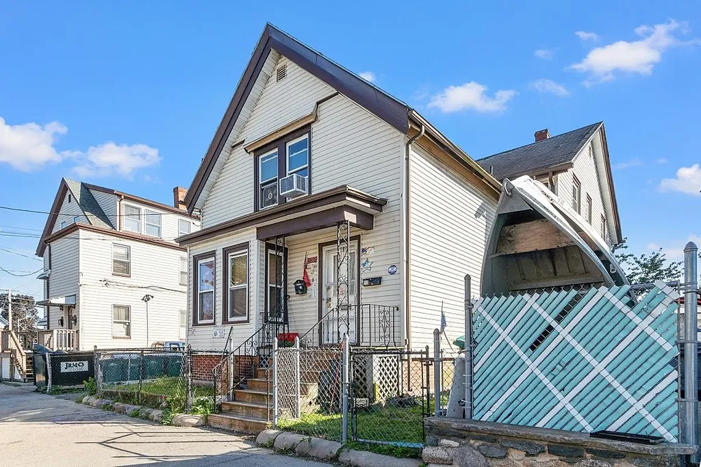 8 Congress Street Lynn MA 01904