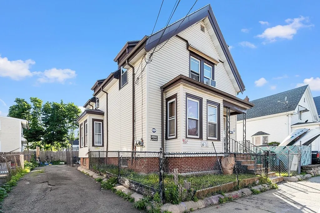 8 Congress Street Lynn MA 01904