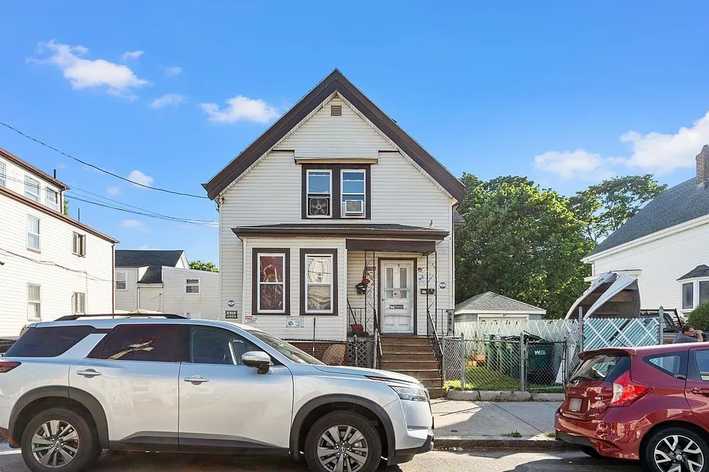 8 Congress Street Lynn MA 01904