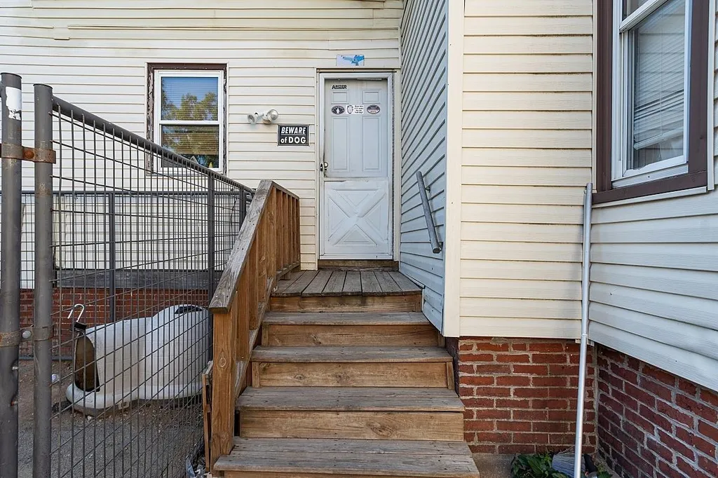 8 Congress Street Lynn MA 01904