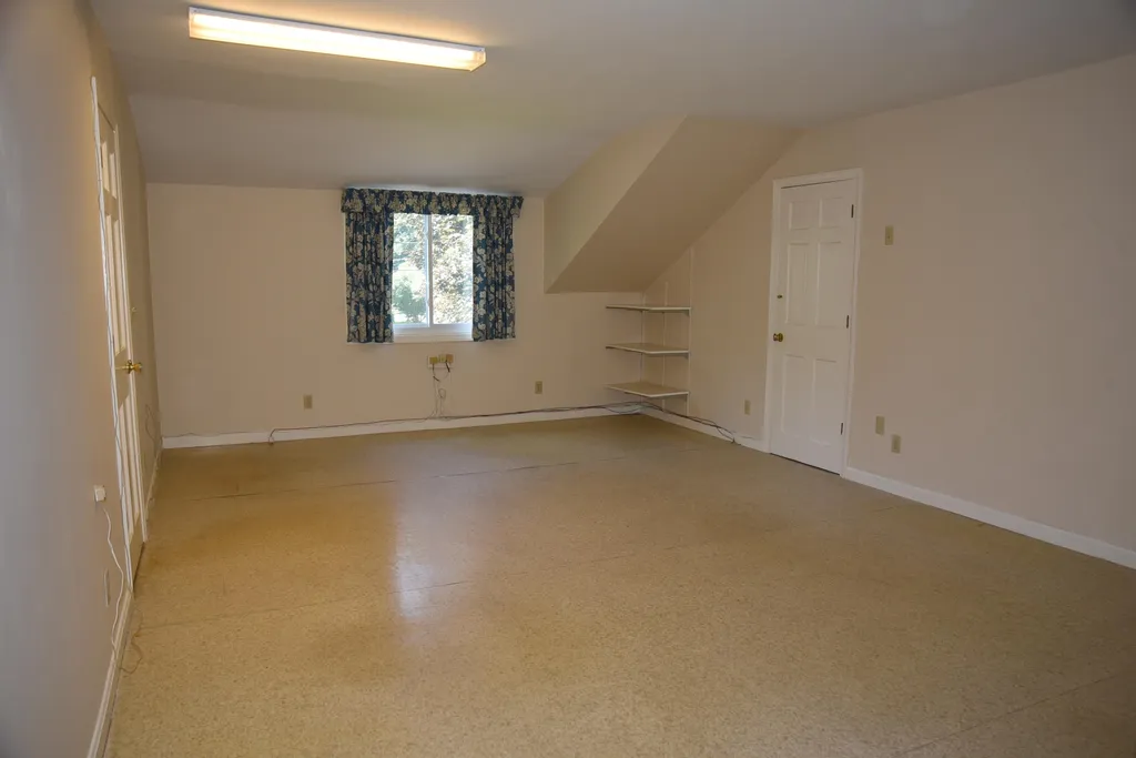 13 Colonial Circle Hampton NH 03842