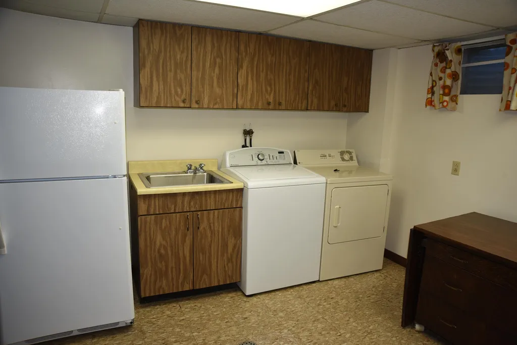 13 Colonial Circle Hampton NH 03842